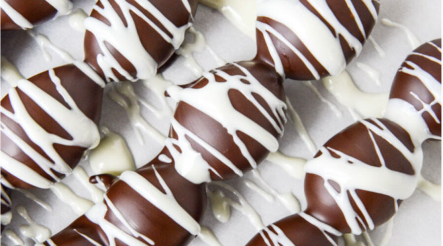 Heavenly Delight: Chocolate-Covered Date Extravaganza