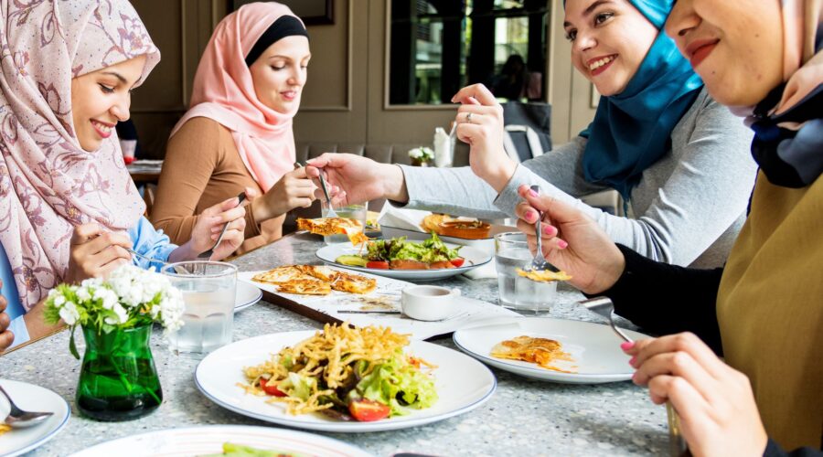 Host a Delightful All-Halal Gathering with Tips from Anmol South Asian Kitchen