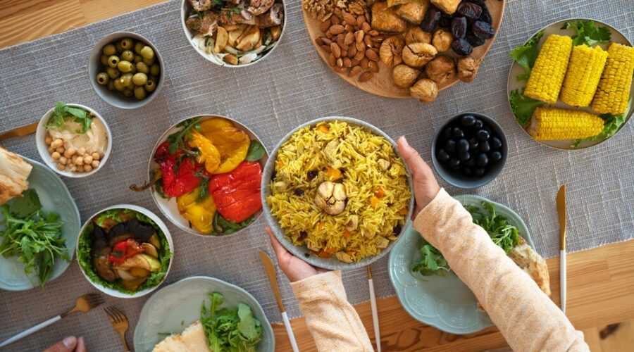 Guide to Health and Fitness with a Halal Diet: Nutrition and Wellness Tips